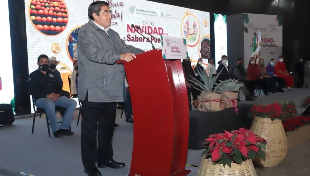 Barbosa expo navidad puebla 1