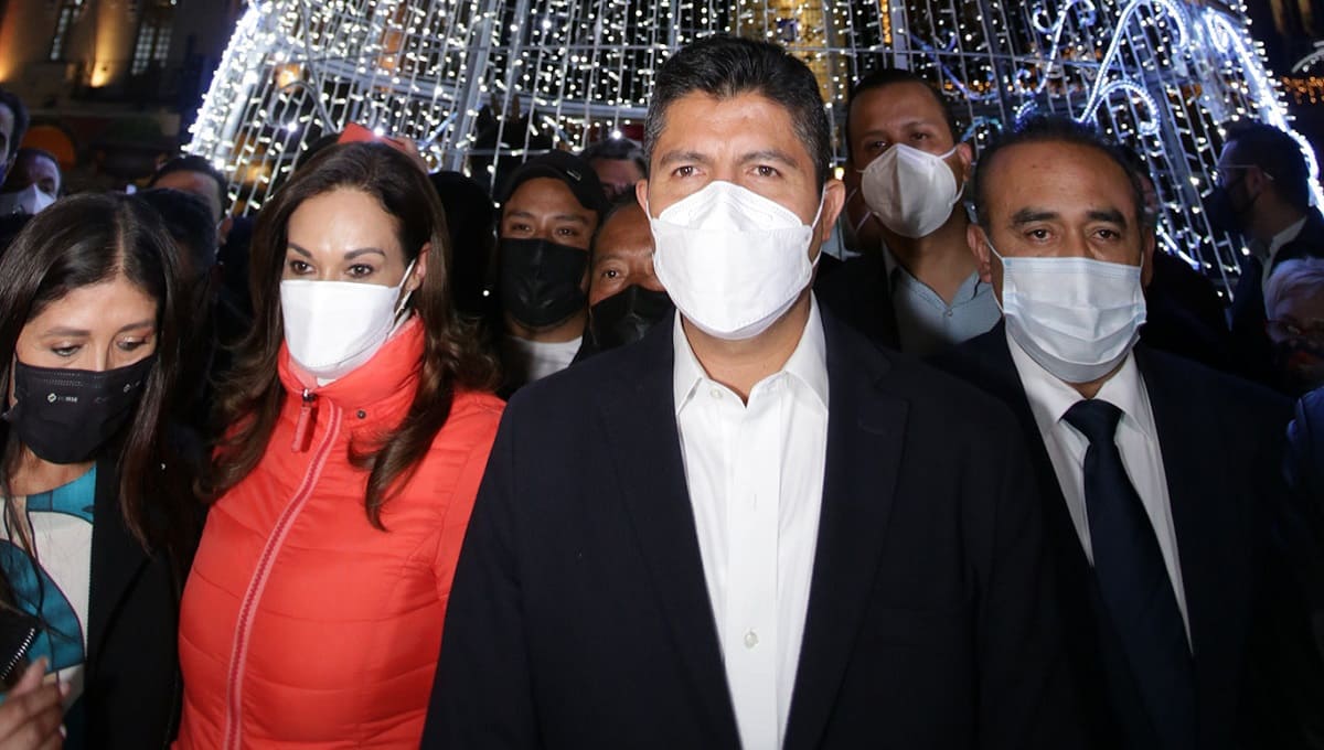 Lalo Rivera mejorará condiciones laborales de policías para disminuir delincuencia en Puebla 2 Eduardo Rivera mejorar condiciones ssc 1