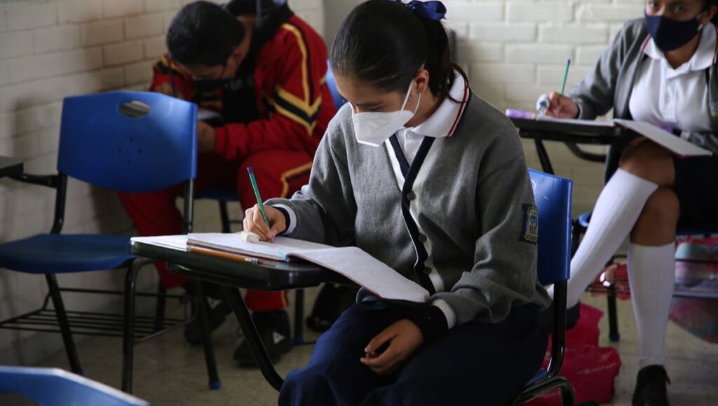 Foto 1 Secretaria de Educacion 31 de diciembre de 2021 Boletin No.182 2 1