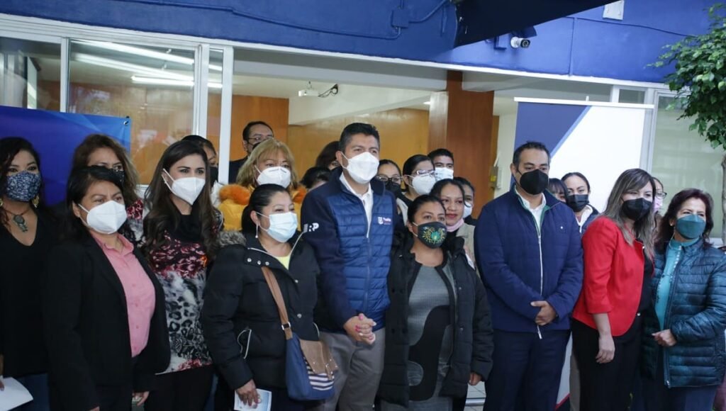 Lalo Rivera mujeres 2 1