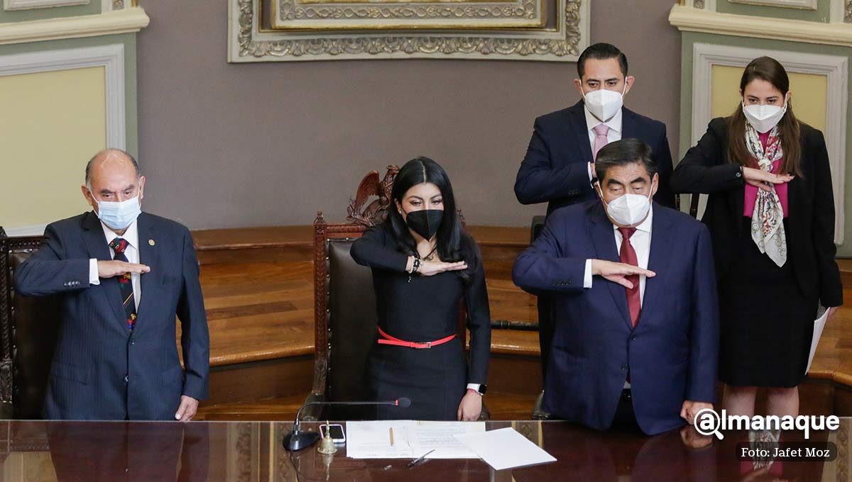 Asegura Barbosa que Puebla ya tiene dinero para el pago de pensiones 2 Miguel Barbosa tercer informe congreso puebla 3