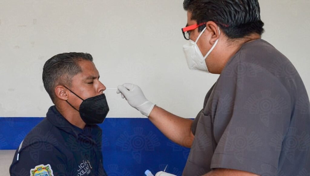 Policia auxiliar prueba covid 1