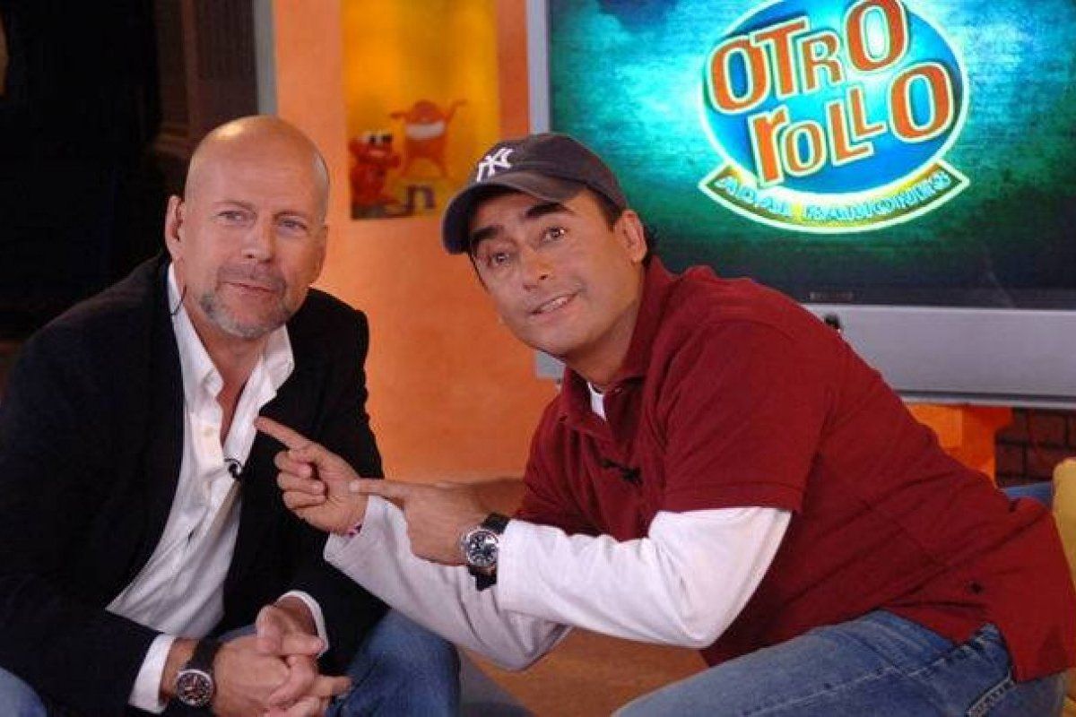 Adal Ramones cumple 60 años; así fue el día que grabó "Otro Rollo" en la UDLAP 13 Adal Ramones