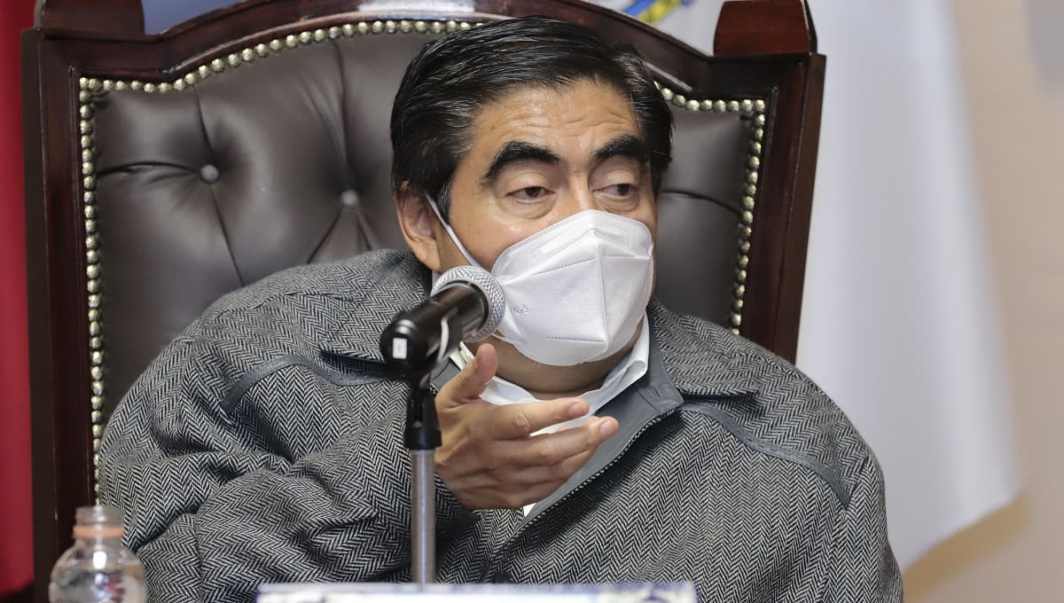 Gobierno de Puebla no permitirá producción y venta ilegal de pirotecnia, asegura Barbosa Huerta 1 barbosa prohibida venta ilegal de pirotecnia 1