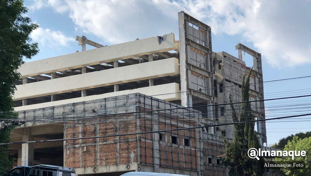¿Seguimos? IMSS retrasa obras de reconstrucción de San Alejandro hasta finales de año 2 Demolicion imss san alejandro puebla 5