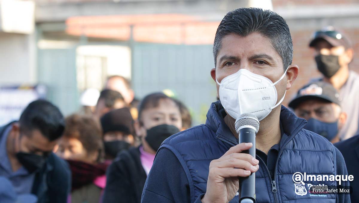 Advierte Lalo Rivera que no permitirá vinculación de policías con la delincuencia 2 Eduardo Rivera rehabilitacion vial de la calle colorines 1