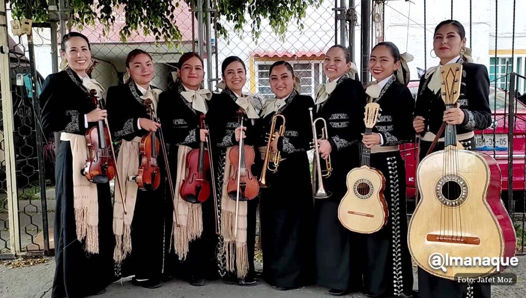 mariachi de mujeres 4