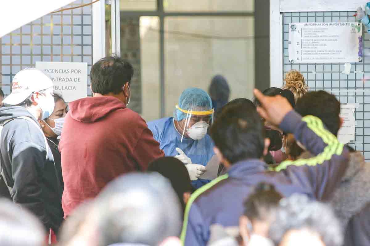 Nuevo récord: Puebla registra 917 contagios de COVID en un día 3 pruebas positivas