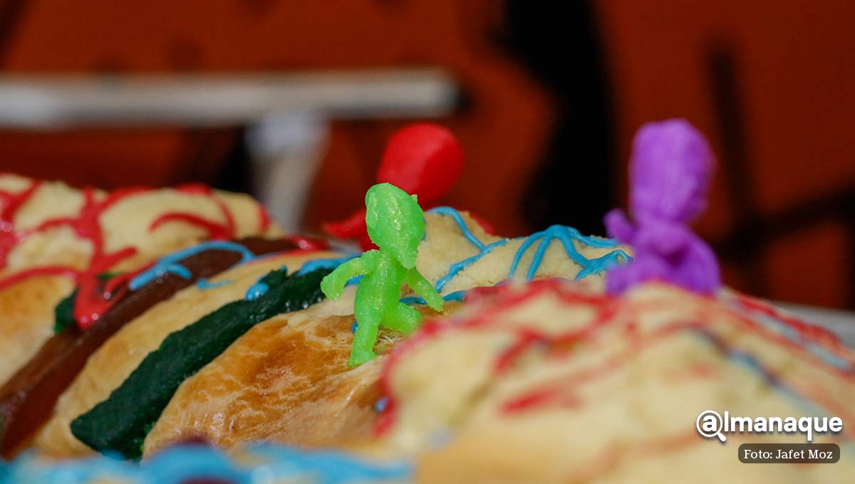 FOTOS: Esta es la rosca de Spiderman que venden en Puebla 8 rosca de reyes spiderman Puebla 6