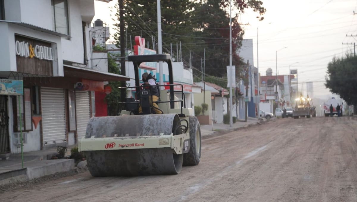 Eduardo Rivera Pérez supervisa avance de pavimentación en Camino Real 1 supervision camino real 1