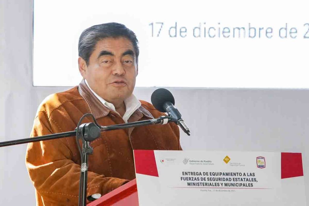 Miguel Barbosa Huerta 2