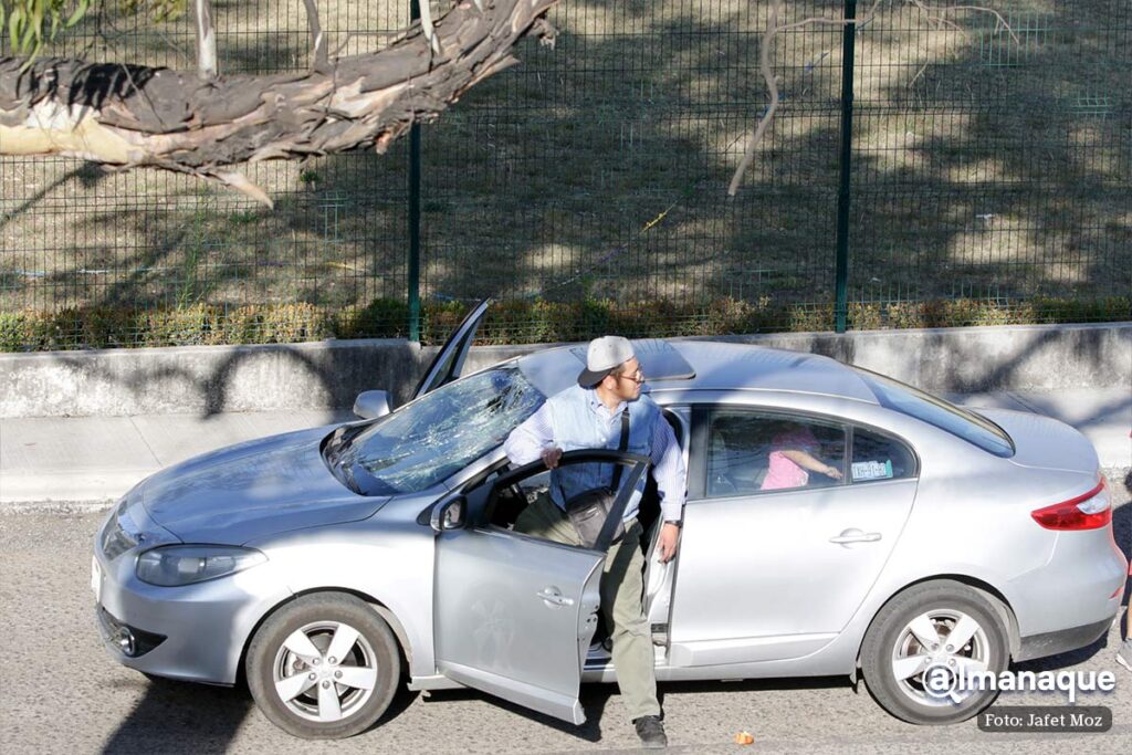 auto parabrisas estrellado udlap 1