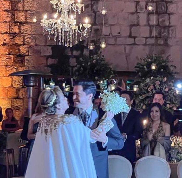 boda elba esther gordillo 3 700x687 1