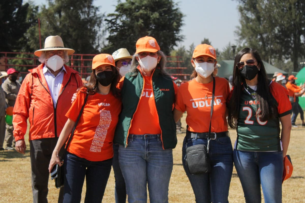FOTOS Y VIDEOS: Alumnos festejan reapertura de la UDLAP con Cecilia Anaya 5 celebracion udlap 1 1