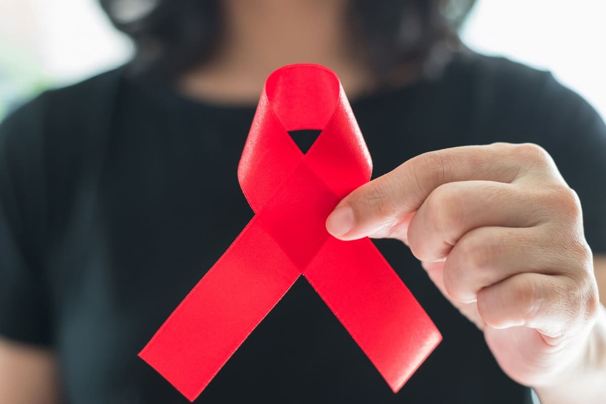 ¡Histórico! Mujer se cura de SIDA gracias a trasplante de células madre 2 mono rojo 1