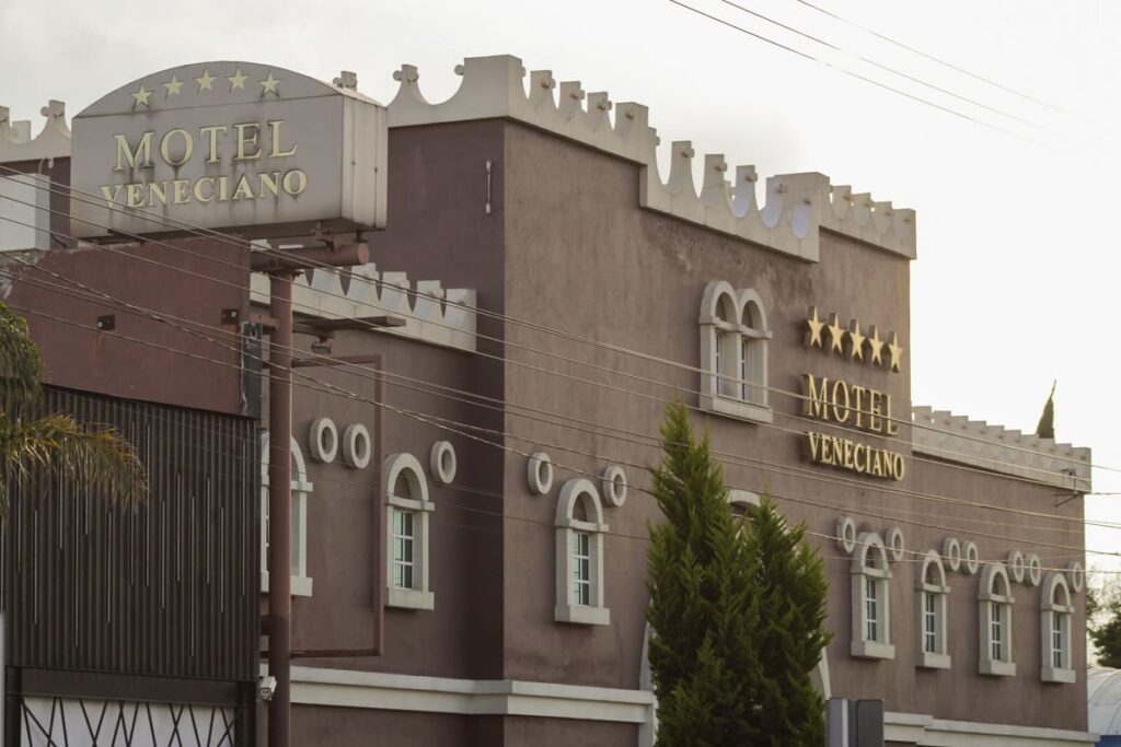motel 2 1