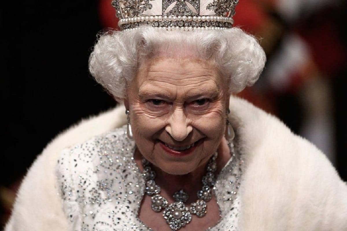 MEMES: La reina Isabel II tiene COVID-19 y se vuelve tendencia en redes 2 reina isabel ii 1 1