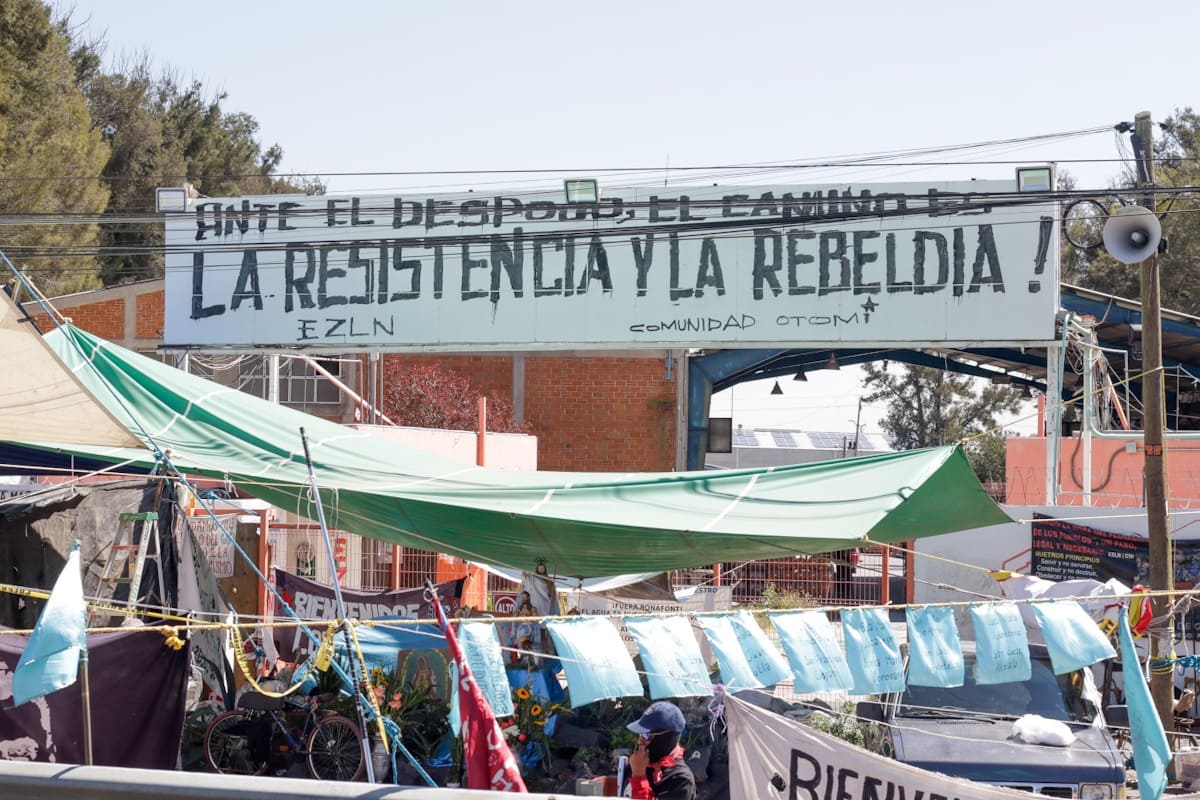 Después de casi un año, juez regresa su planta a Bonafont y desalojan a manifestantes 2 resistencia 1