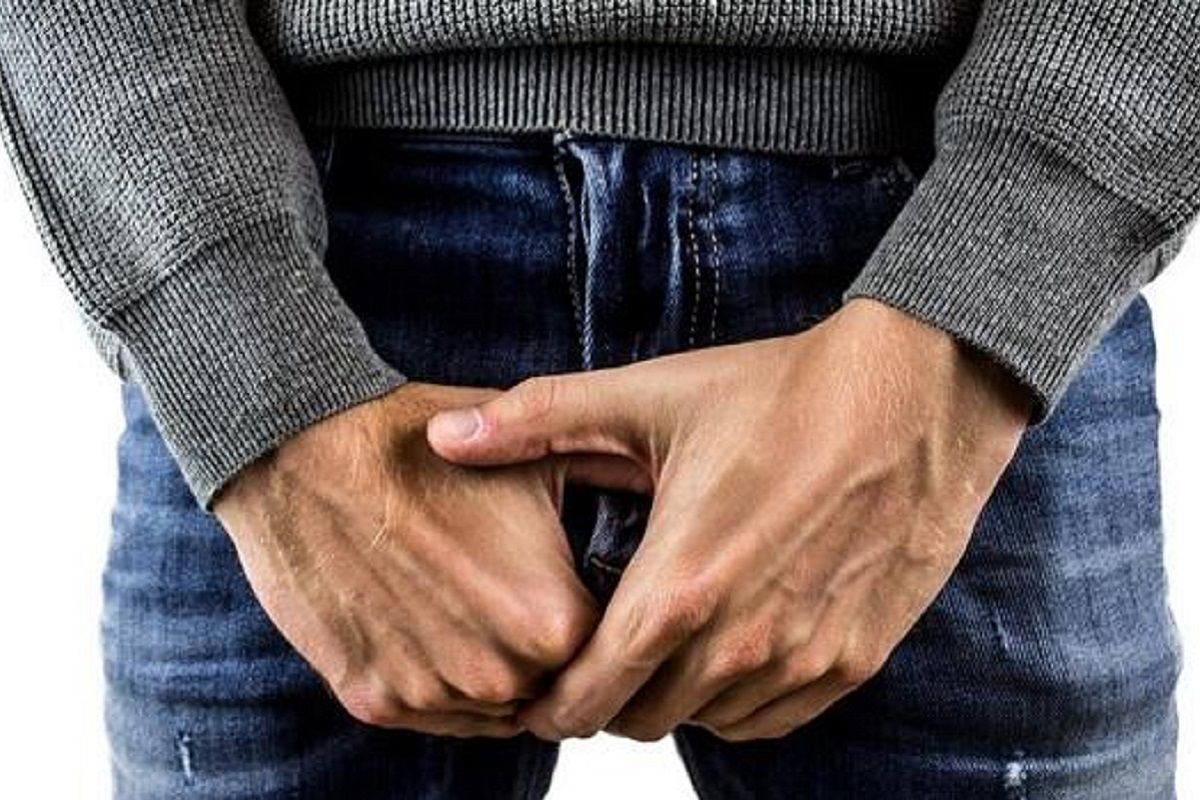 Joven se corta el pene con unas tijeras tras fumar seis porros de marihuana en Tailandia 2 testiculos honduras k9SG