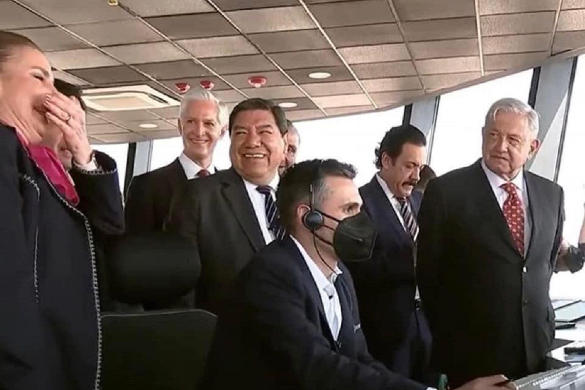 "Me salió del alma": Beatriz Gutiérrez revive pifia de EPN en inauguración del AIFA 4 Beatriz