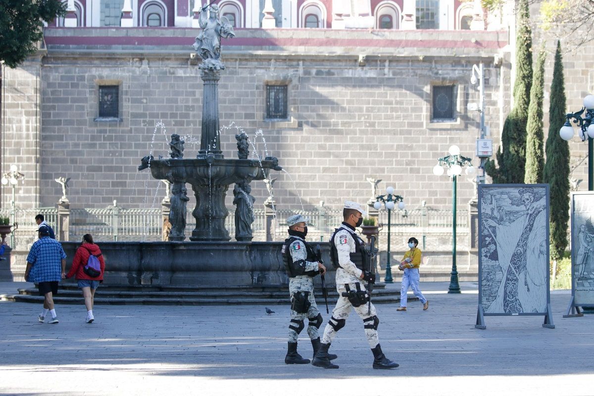 GN y Sedena participan en operativos para retirar ambulantes del Centro Histórico de Puebla 3 GN y Sedena