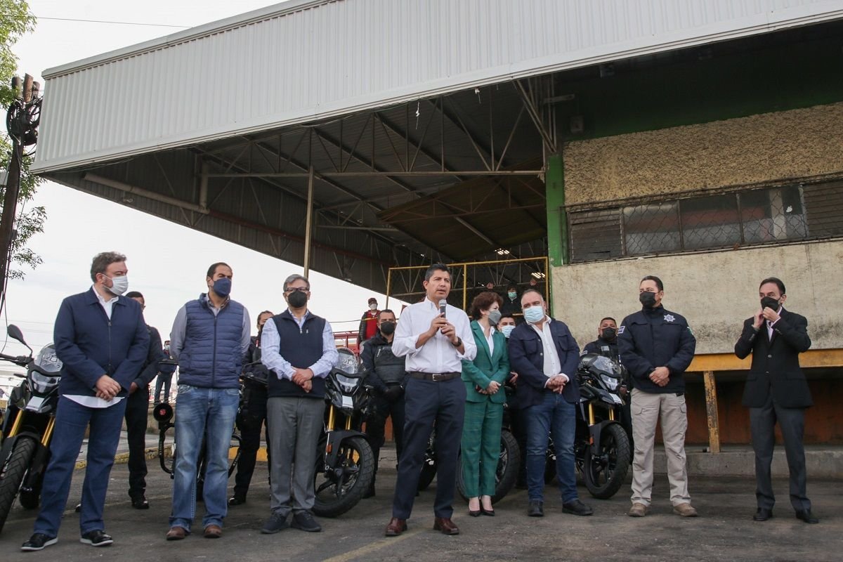 Ambulantes retirados del centro de Puebla volvieron a sus municipios y a la periferia: Segom 6 ambulantes