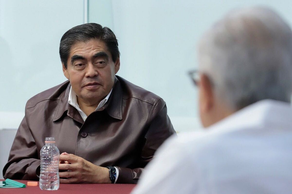 Se reúnen Miguel Barbosa y AMLO en Casa Aguayo 2 Imagen de iOS 131