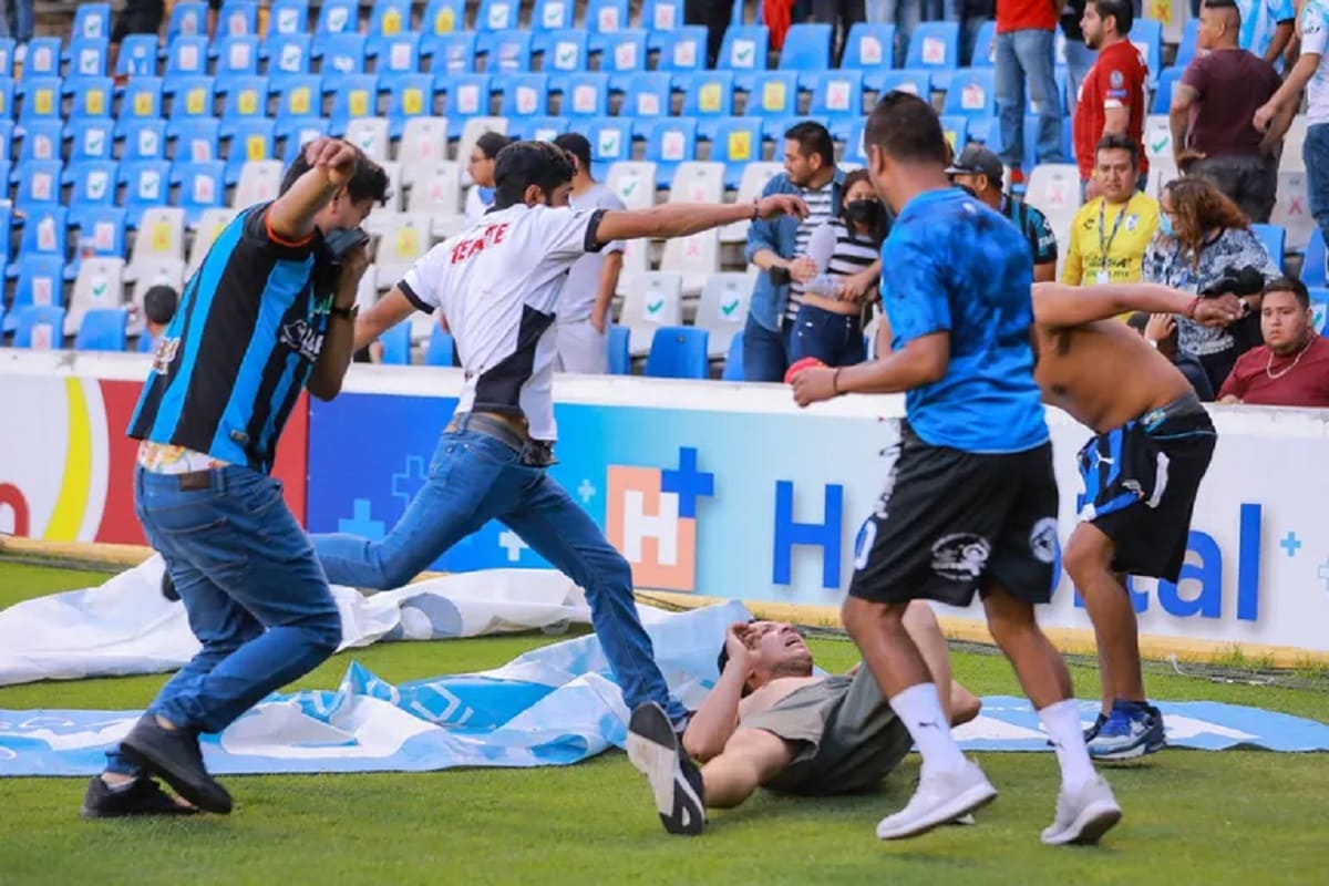 Giran 26 órdenes de aprehensión y 21 cateos contra porristas del Querétaro 2 Queretaro vs atlas