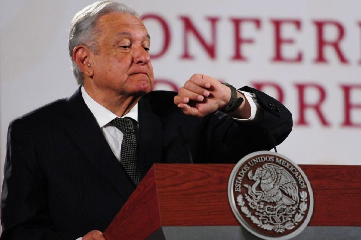 "Calderón debería estar calladito": AMLO responde críticas de calderón por Michoacán 2 amlo conferencia 23 febrero