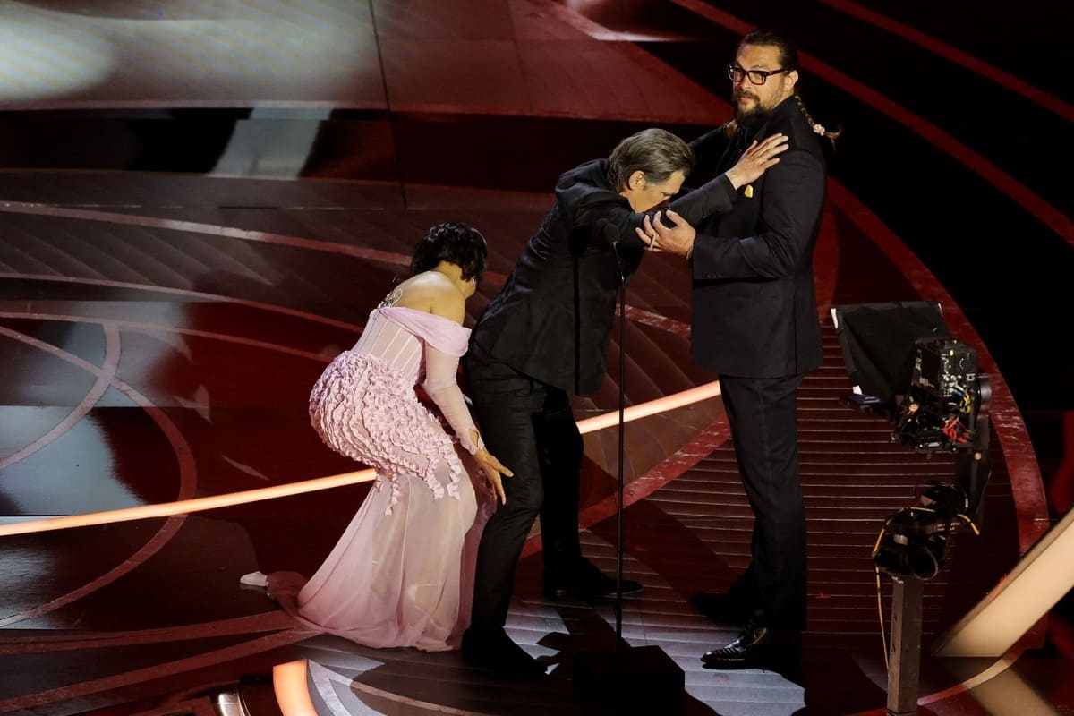 Regina Hall 'manoseo' a Jason Momoa y Josh Brolin en los Oscar y provocó polémica 4 regina hall 1