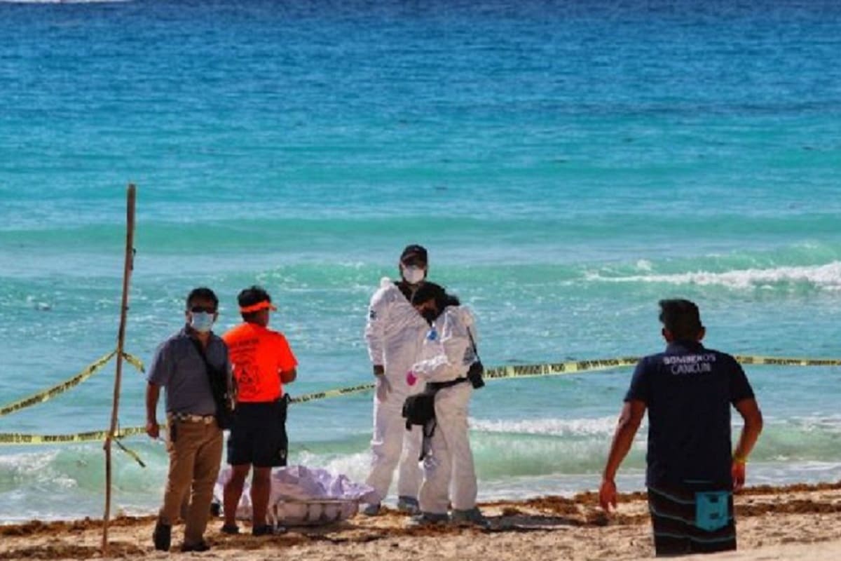 ¡De terror! Turistas hallan restos humanos en playa de Cancún; Fiscalía ya investiga el caso 5 restos humanos en playa de Cancun 1