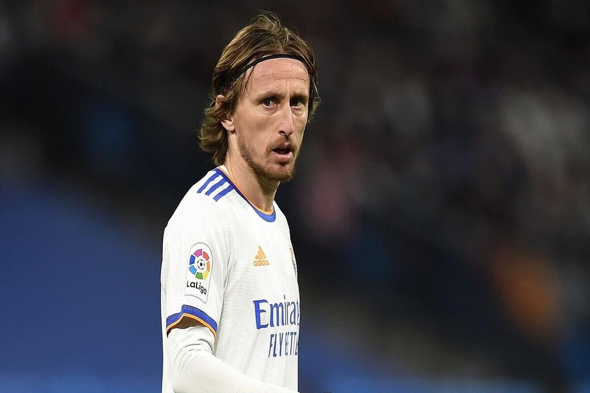 ¡Futbol champagne! Este es el pase nivel DIOS de Luka Modrić en la Champions League 2 FQLByKiXMA8mEHZ 1 1