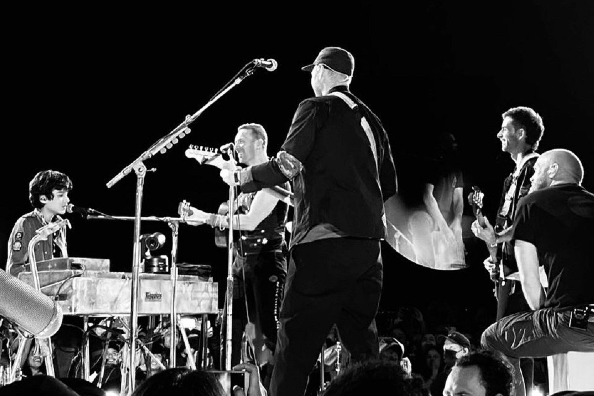 VIDEO: Coldplay sube a Huillo, un niño con autismo a cantar con ellos; esta es su historia 4 Huillo