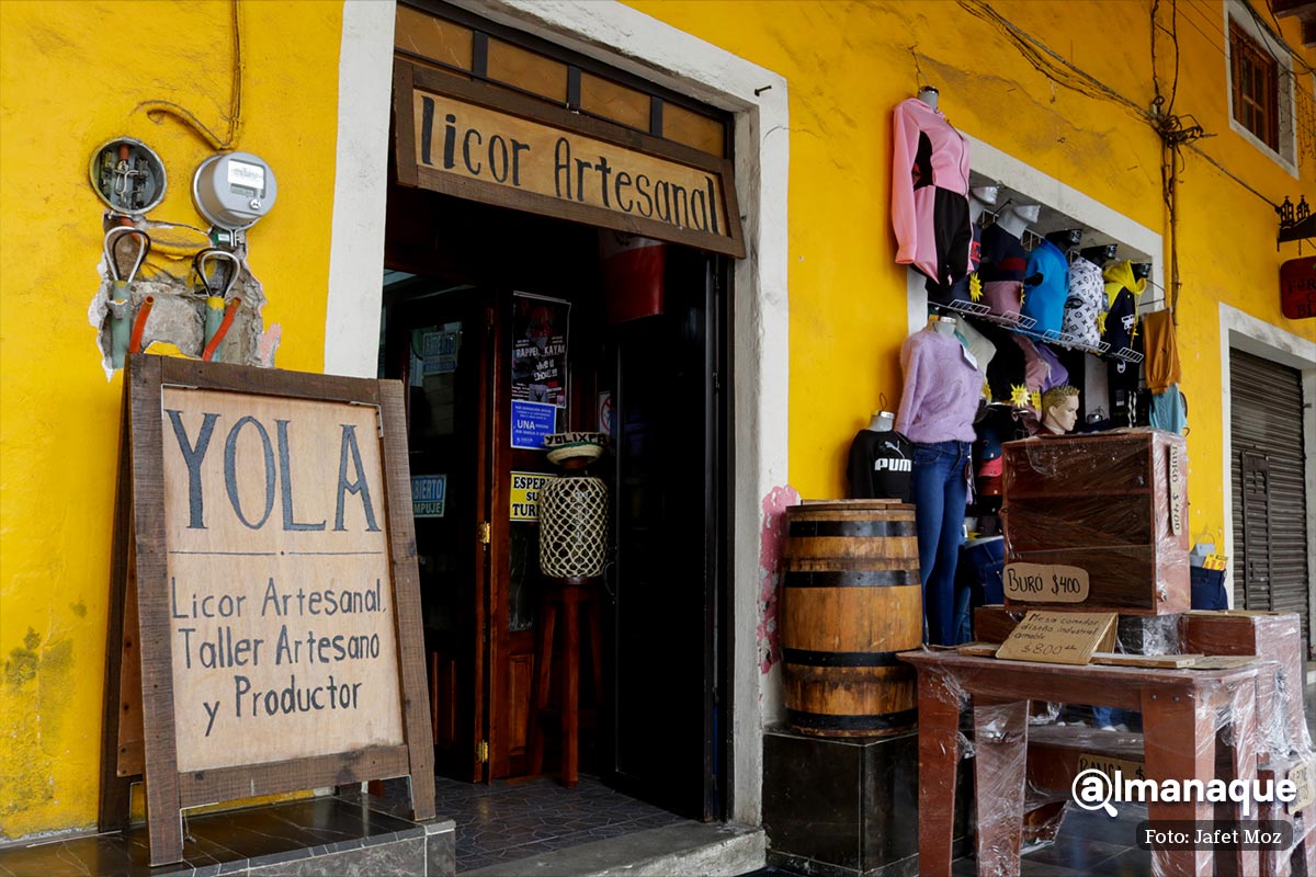 Licores Artesanales Yola Tlatlauquitepec 4