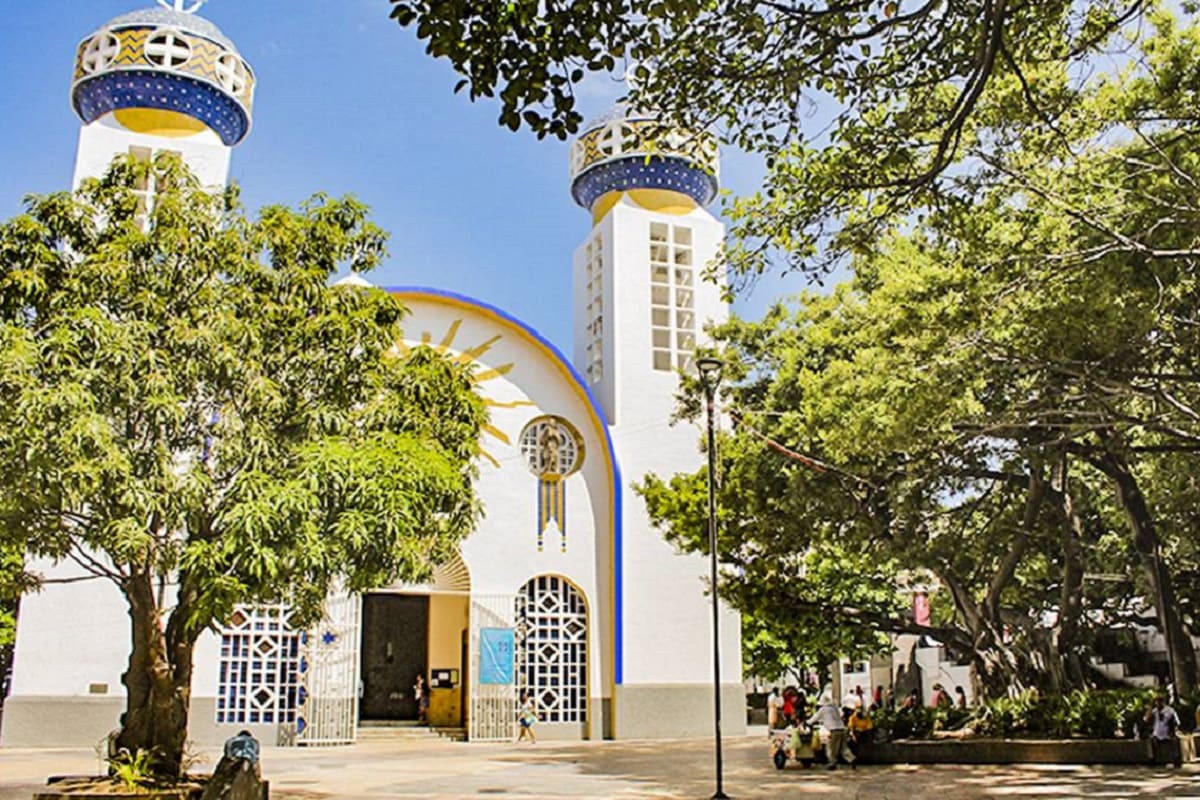 ¿Vas a viajar a Acapulco pero no hay mucho presupuesto? Te decimos qué hacer con poco dinero💸 20 Acapulco