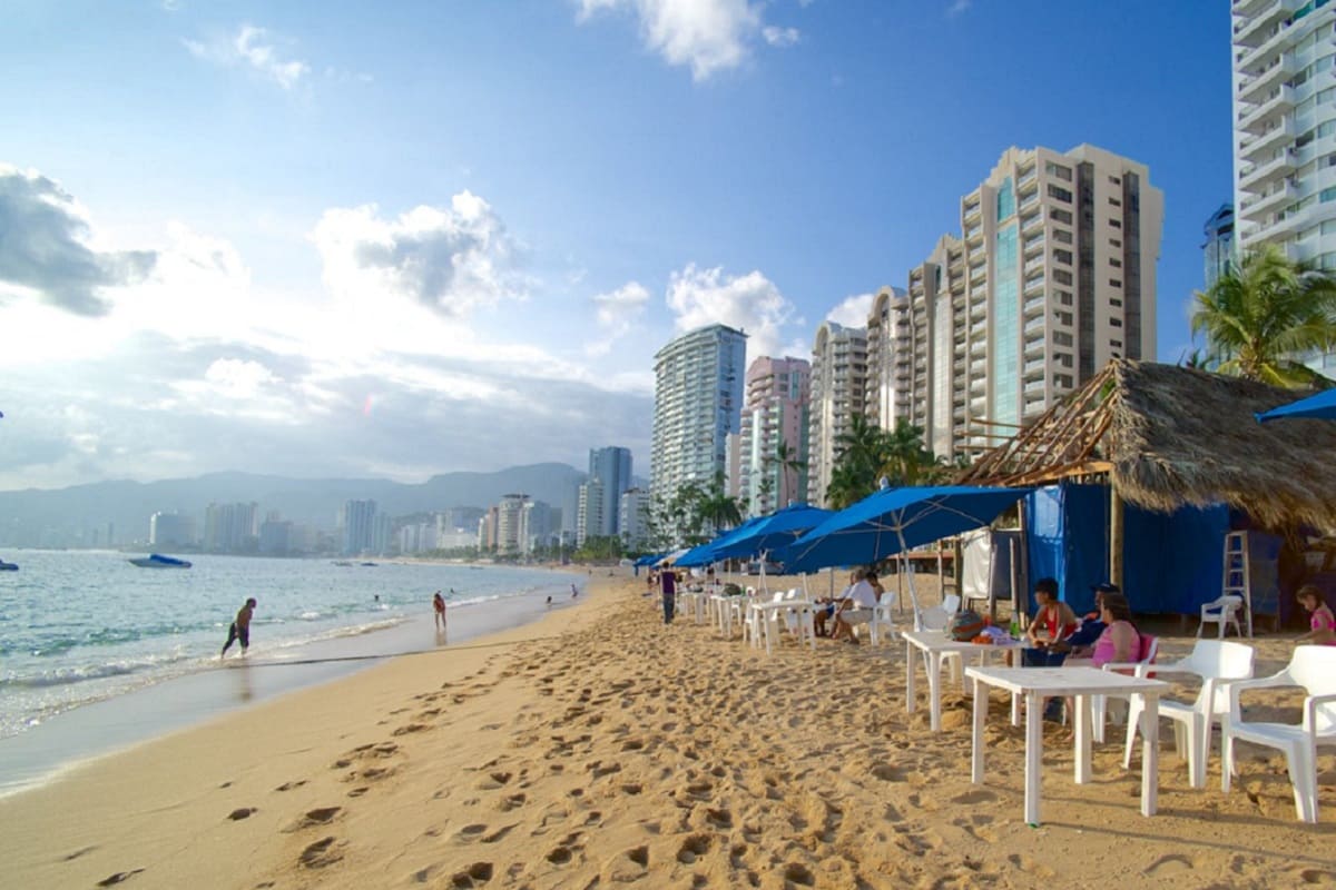 Vámonos a la playita🏖️: ¿Cómo viajar de Puebla a Acapulco? 5 acapulco 1 1