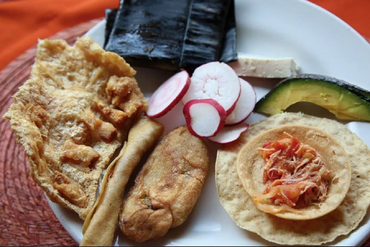 ¿Vas a viajar a Acapulco pero no hay mucho presupuesto? Te decimos qué hacer con poco dinero💸 15 Acapulco