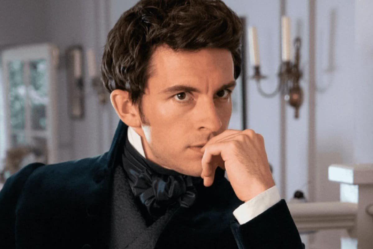 Jonathan Bailey, de "Los Bridgerton", tuvo que ocultar su homosexualidad para encontrar trabajo 5 jonathan bailey bridgerton 1