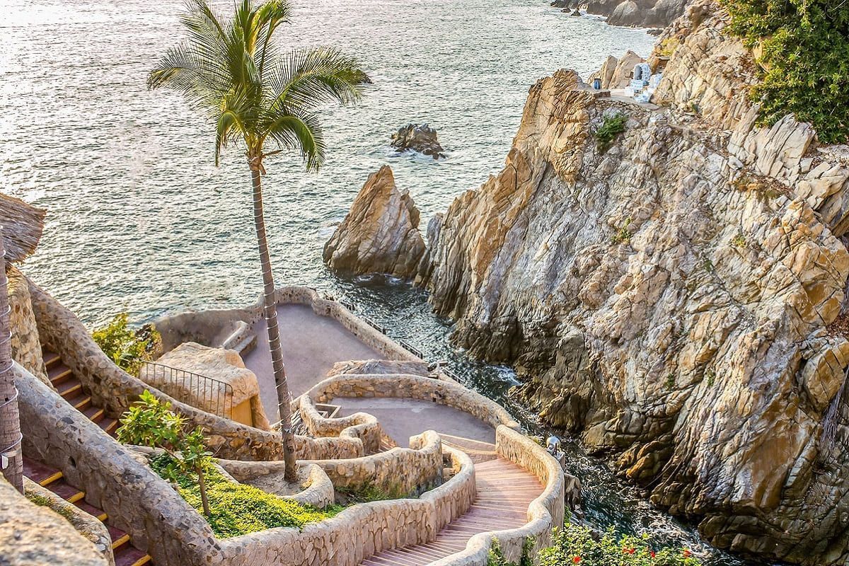 ¿Vas a viajar a Acapulco pero no hay mucho presupuesto? Te decimos qué hacer con poco dinero💸 16 Acapulco