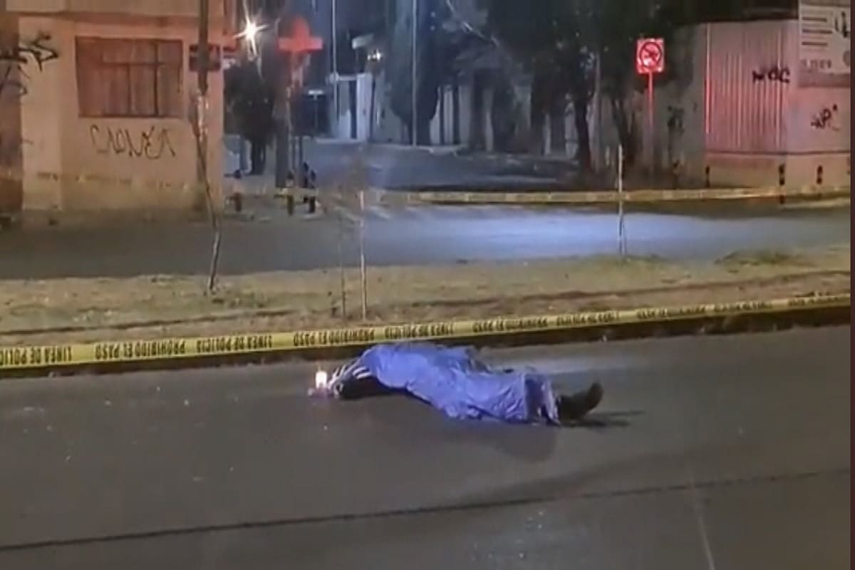 Motociclista muere en la 11 su y Las Torres 2 motocilista derrapa en la 11 sur 1