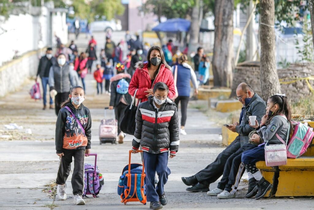 regreso a clases obligatorio puebla 1