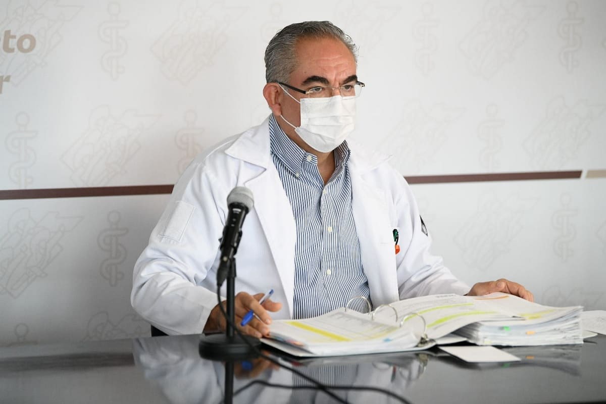 Puebla reporta 20 nuevos casos de COVID; Salud descarta quinta ola 3 Antonio Martinez descarta quinta ola covid 1