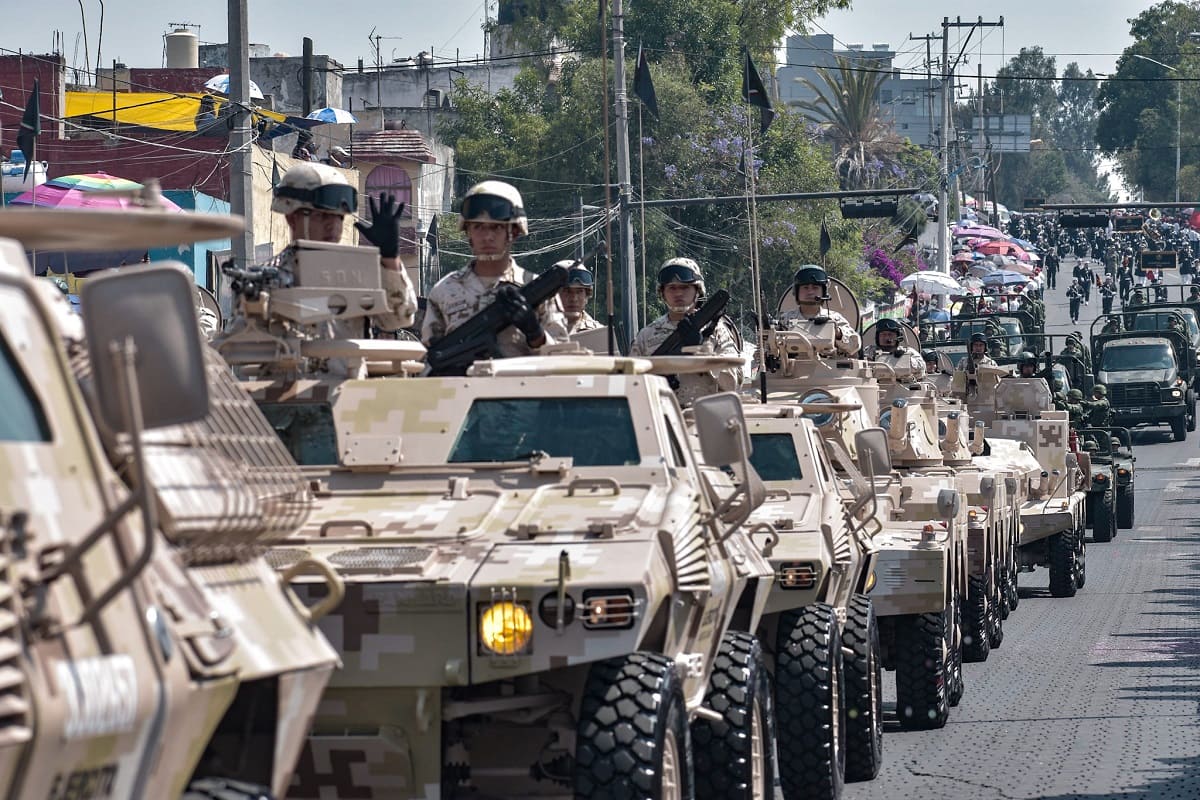 Así vivieron los poblanos el regreso del desfile del 5 de Mayo 13 DSC 0186