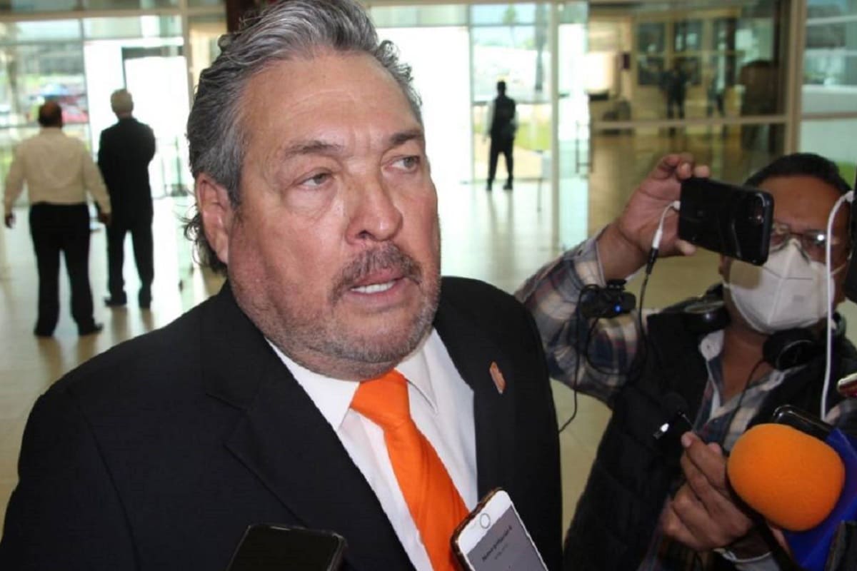 Diputado de Tamaulipas propone que parejas homosexuales "mejor adopten un perro” 5 Gustavo Cardenas Gutierrez diputado de tamaulipas 1
