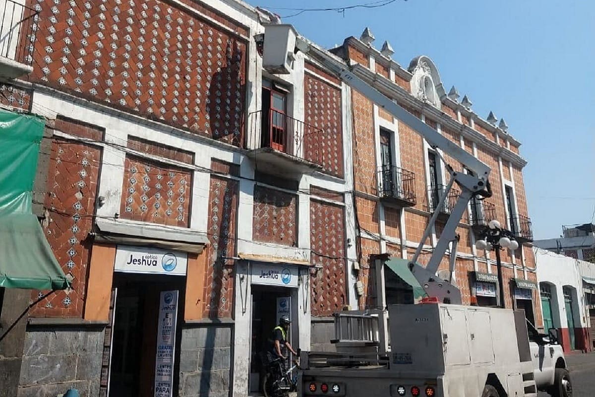 Ayuntamiento de Puebla e iniciativa privada ordenan el cableado y mejoran imagen del Centro Histórico 3 Centro Histórico cableado