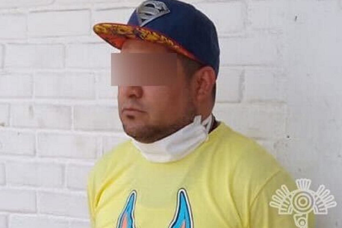En posesión de aparente droga, policías estatales y municipales detienen a dos personas 4 Imagen de iOS 3 1 2