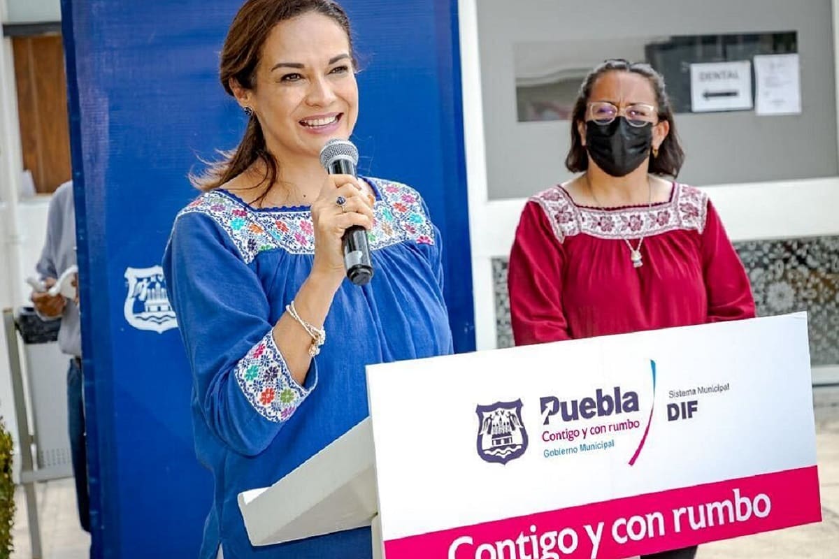 Crece la familia del SMDIF; dos canes se suman a los programas de asistencia social 3 Imagen de iOS 4 1 1