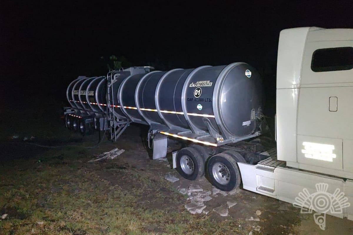 Asegura Policía Estatal dos vehículos presuntamente utilizados para robo de combustible 4 Imagen de iOS 5 2