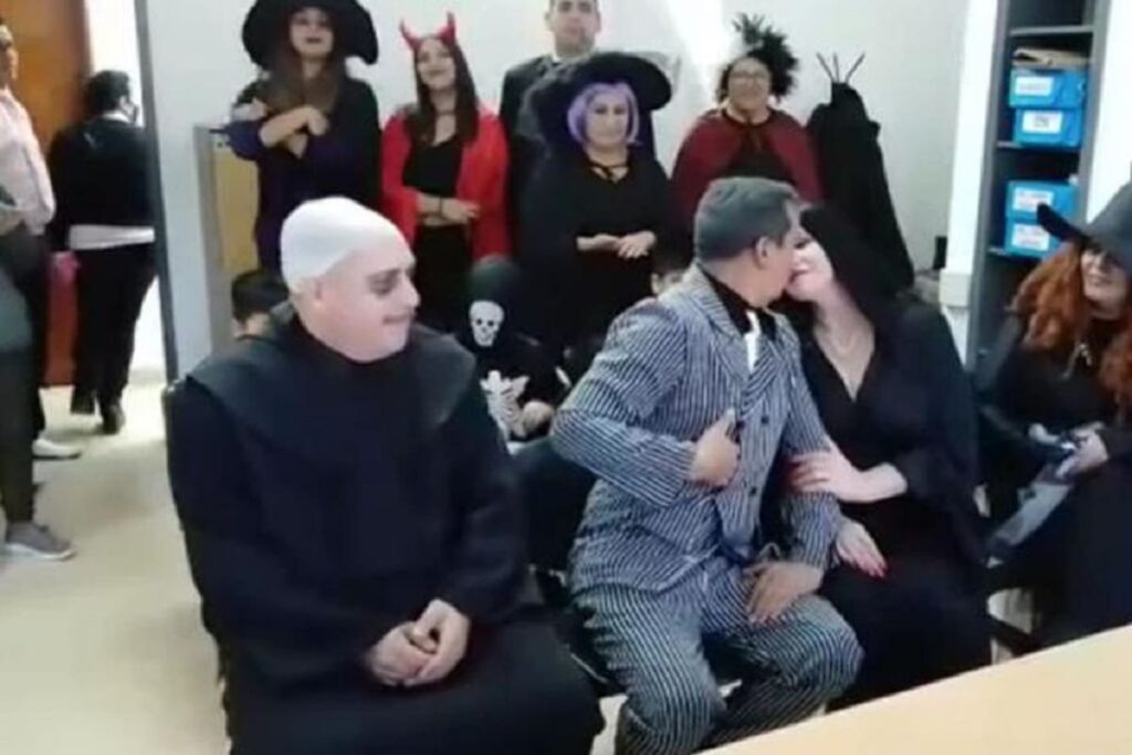 Los Locos Addams 1