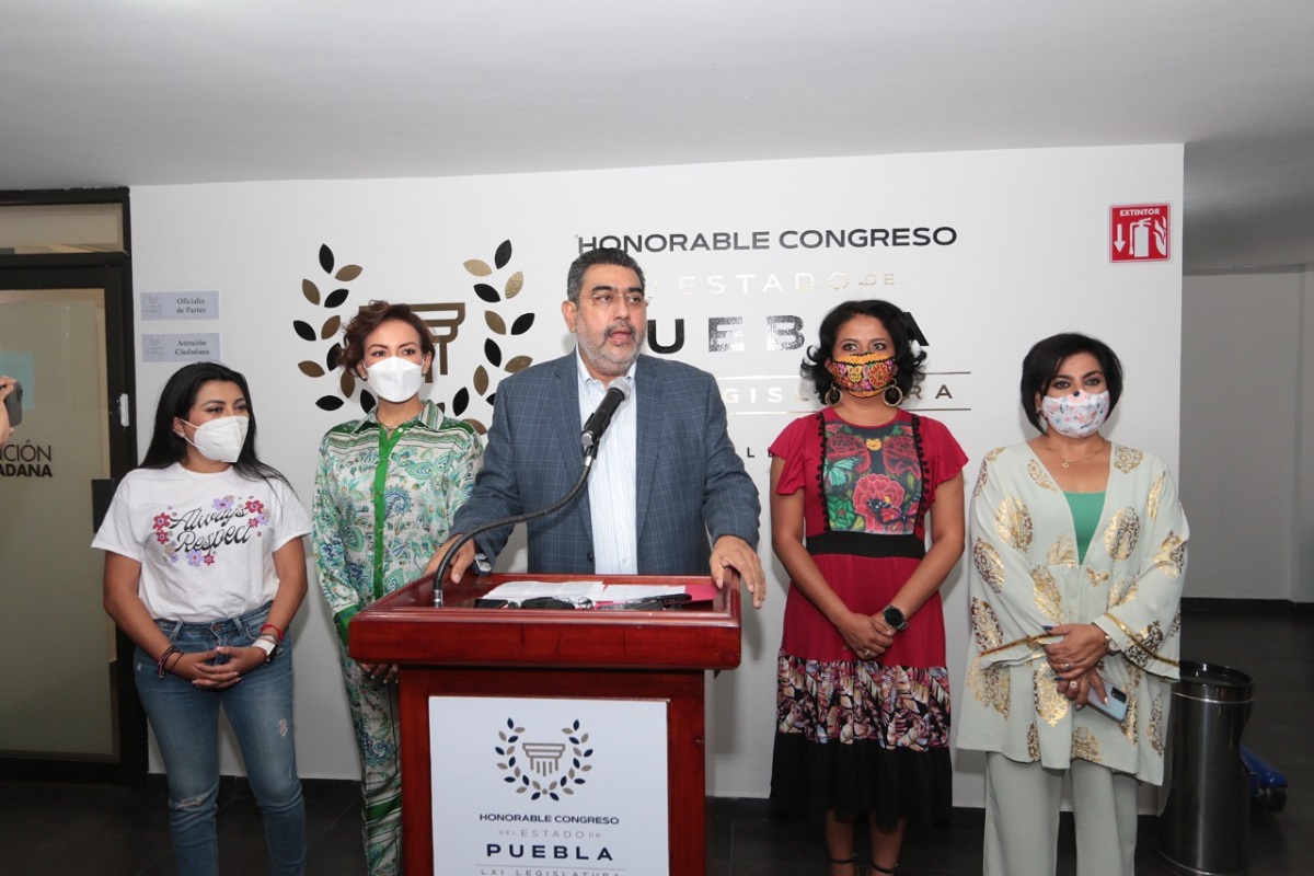 Desde el Congreso de Puebla, PT y Morena expresan respaldo a AMLO 2 Sergio Salomon